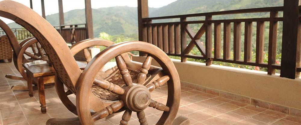 Hotel Rancho La Aurora ハラバコア エクステリア 写真