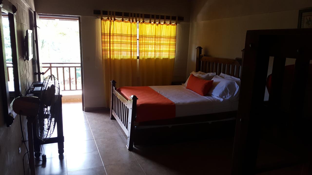 Hotel Rancho La Aurora ハラバコア エクステリア 写真