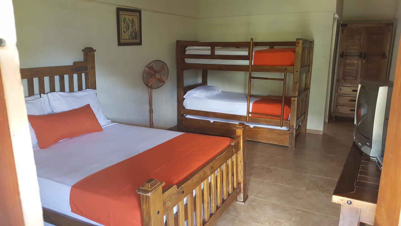 Hotel Rancho La Aurora ハラバコア エクステリア 写真